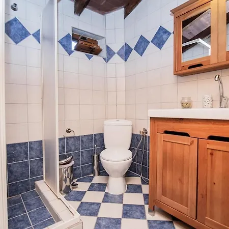 Mountain Stonehouse - By Alseides Apartamento *